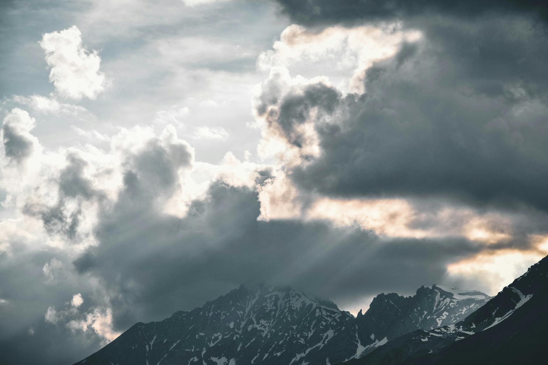 Finland's Icebreaker Expertise Fuels U.S. Arctic Ambitions