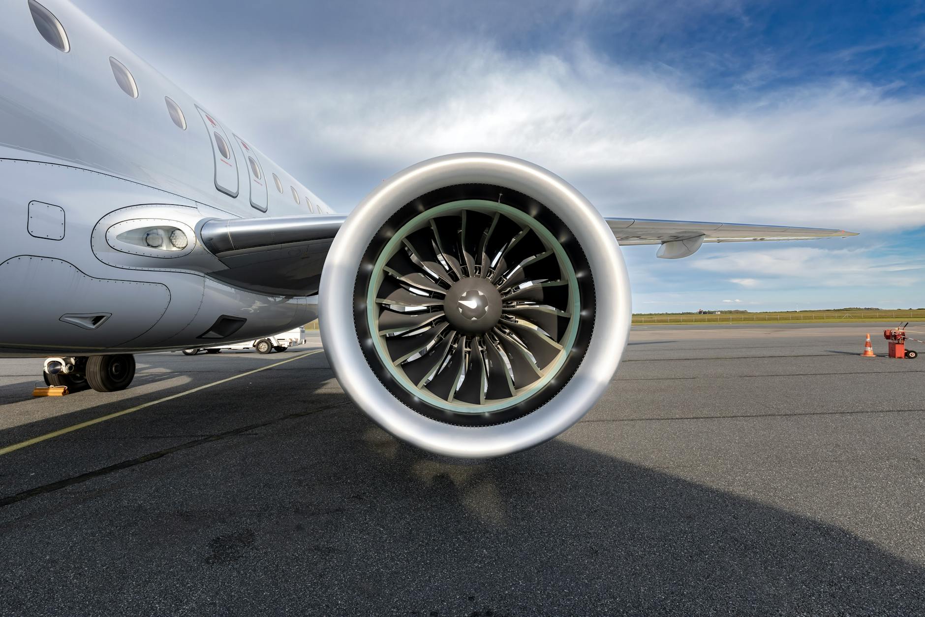 European Airlines Consider US Jet Fuel Amid Supply Concerns
