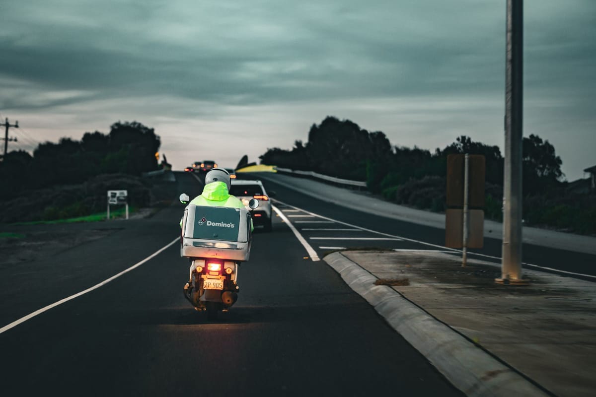Delivery Robots Spark Debate Over Safety and Accessibility
